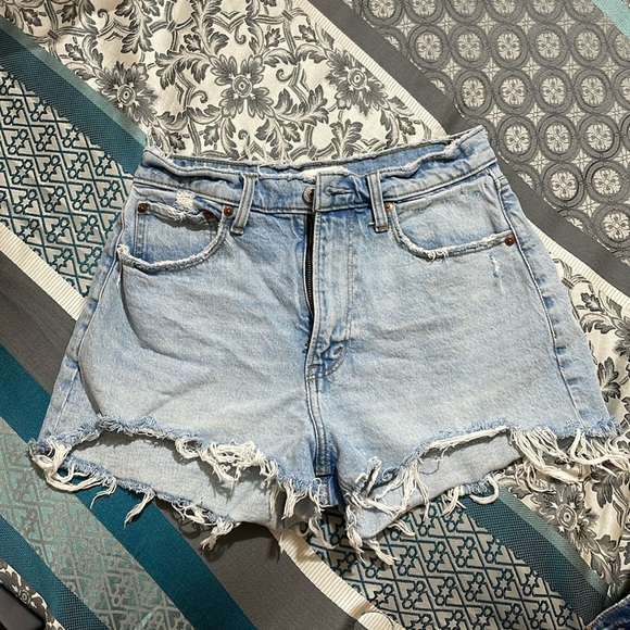 Abercrombie and Fitch Curve Love Jean shorts - Picture 1 of 3